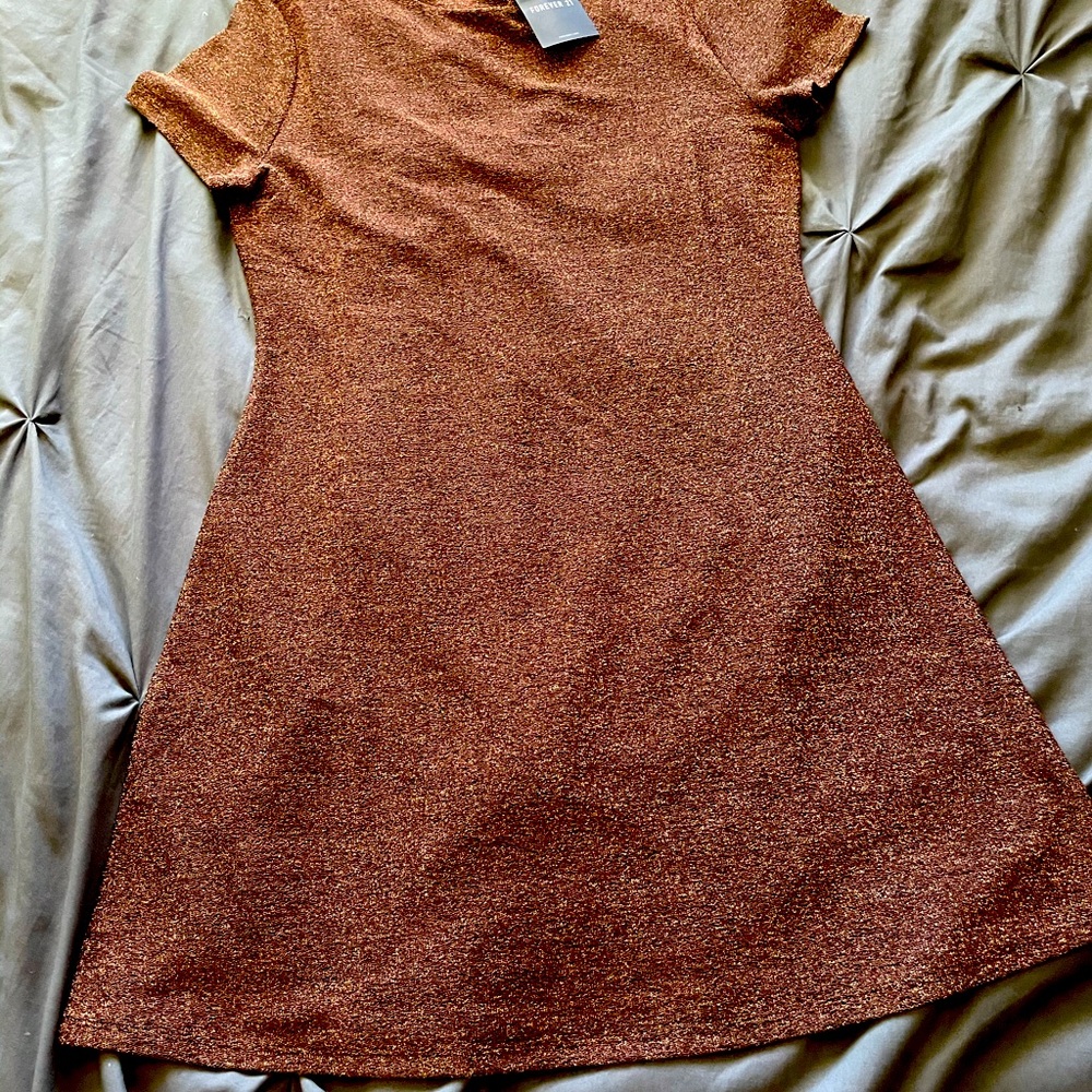 🔥🔥FOREVER21 Rose Gold Dress🔥🔥